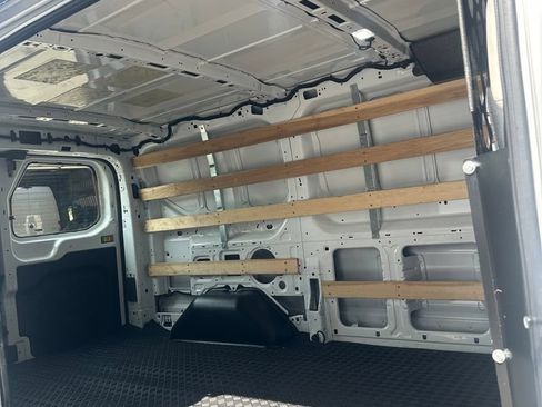 Used 2025 Ford Transit 250 Low Roof w/ Exterior Upgrade Package RWD image 25
