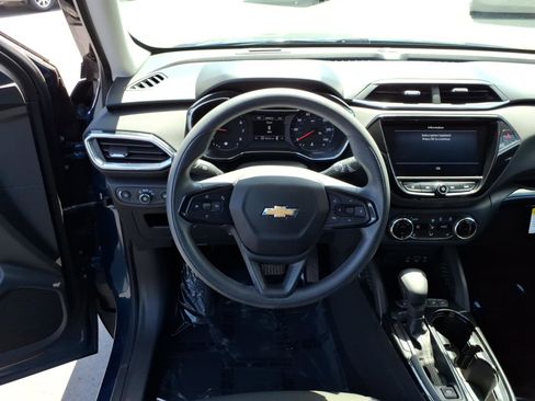 Used 2021 Chevrolet TrailBlazer LT w/ Convenience Package AWD/4WD image 14