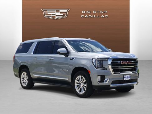 Used 2023 GMC Yukon XL SLT w/ SLT Premium Package RWD image 7