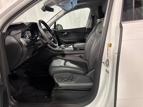 Used 2021 Audi Q7 3.0T Premium Plus AWD/4WD image 3