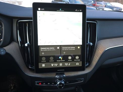 New 2026 Volvo XC60 B5 Plus w/ Climate Package image 33