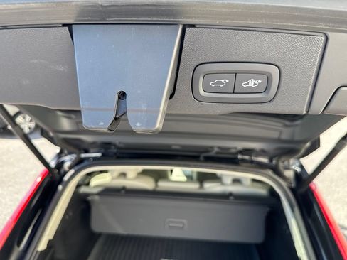 Used 2023 Volvo XC60 B5 Plus w/ Protection Package Premier FWD image 11