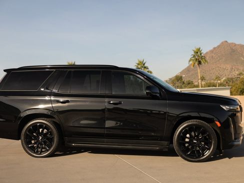 Used 2021 Cadillac Escalade Sport Platinum w/ Heavy-Duty Trailer Package image 51