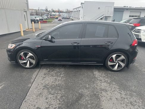 Used 2018 Volkswagen GTI SE w/ SE Leather Package image 4