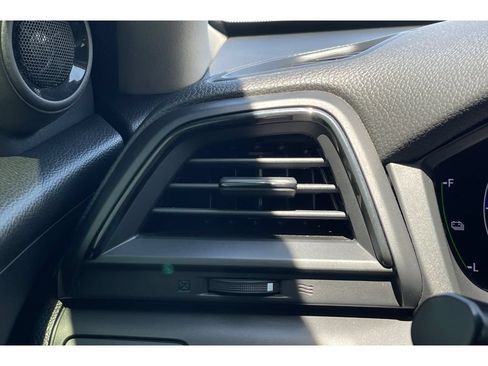 Used 2021 Honda Insight EX image 27