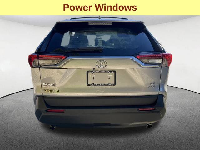 Used 2019 Toyota RAV4 LE w/ All Weather Liner Package AWD/4WD image 11