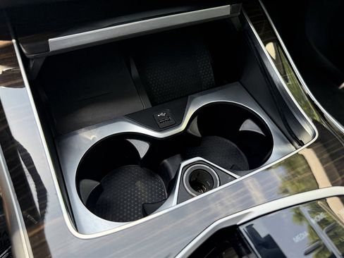 Used 2023 BMW X7 xDrive40i w/ Premium Package image 36