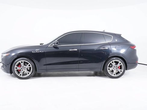 Used 2023 Maserati Levante GT AWD/4WD image 2