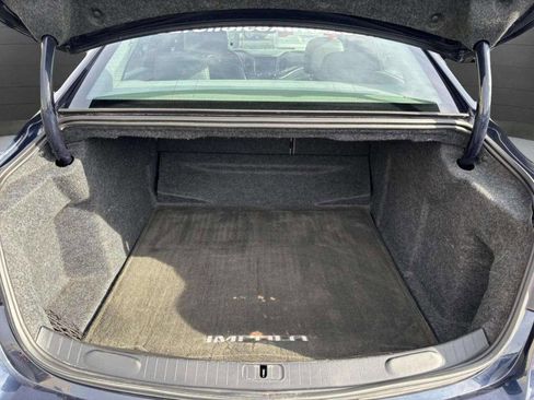 Used 2015 Chevrolet Impala LT w/ Convenience Package image 14