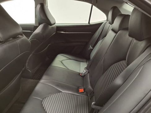 Used 2023 Toyota Camry SE AWD/4WD image 14