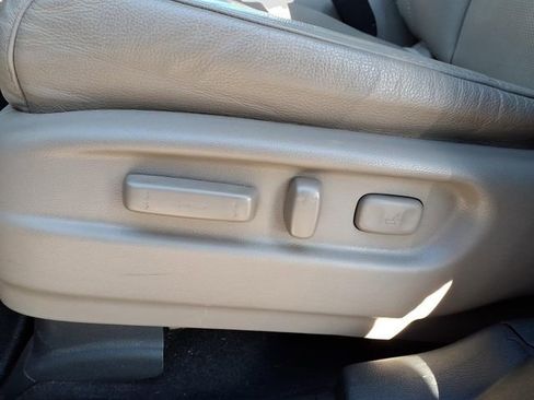 Used 2021 Honda Pilot Elite image 23