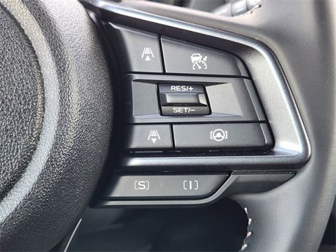 Certified 2025 Subaru Forester Limited image 31