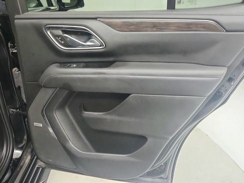 Used 2023 Chevrolet Tahoe LT w/ Luxury Package AWD/4WD image 26