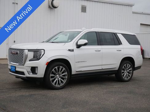 Used 2022 GMC Yukon Denali w/ Max Trailering Package image 1
