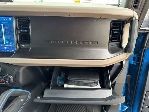 Used 2023 Ford Bronco Wildtrak AWD/4WD image 24