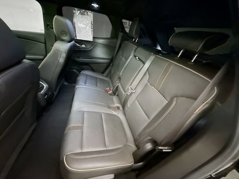 Used 2021 Chevrolet Blazer Premier w/ Driver Confidence II Package FWD image 27