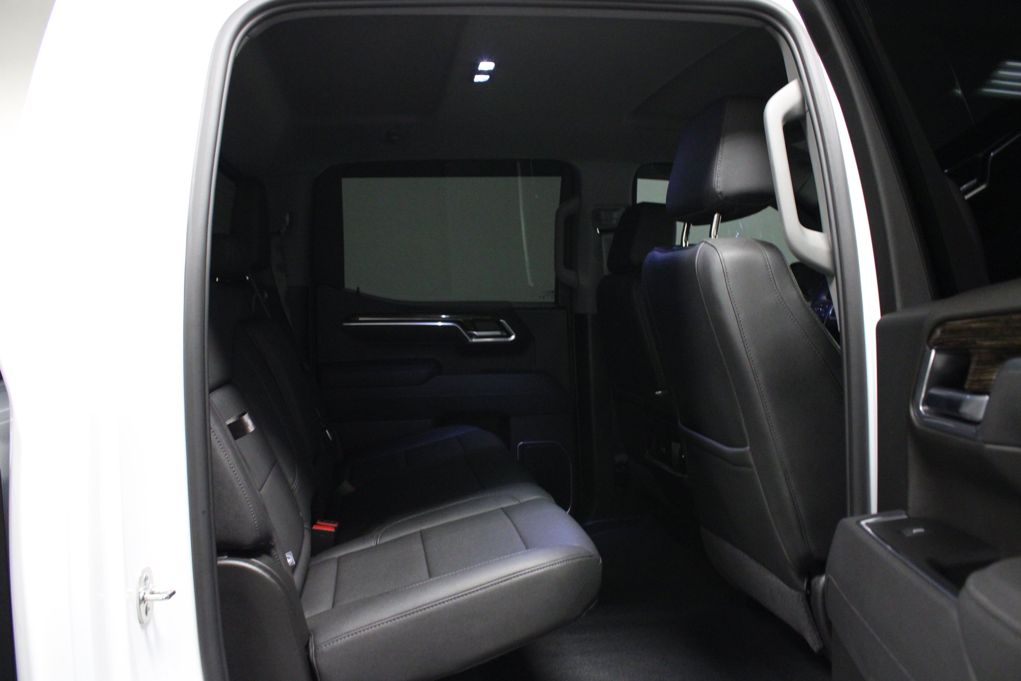 Used 2026 GMC Sierra 1500 Elevation w/ Elevation Premium Package AWD/4WD image 15