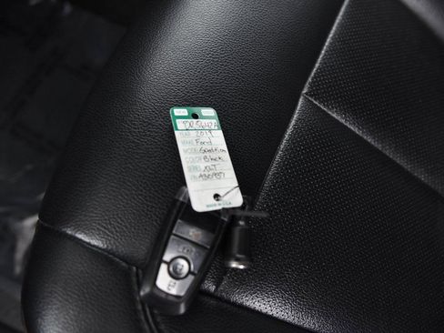 Used 2019 Ford Expedition XLT w/ Equipment Group 201A image 26