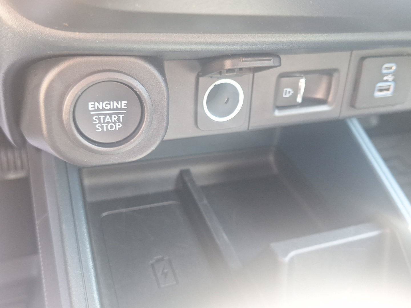 Used 2024 Ford Maverick Tremor w/ Tremor Off-Road Package AWD/4WD image 31