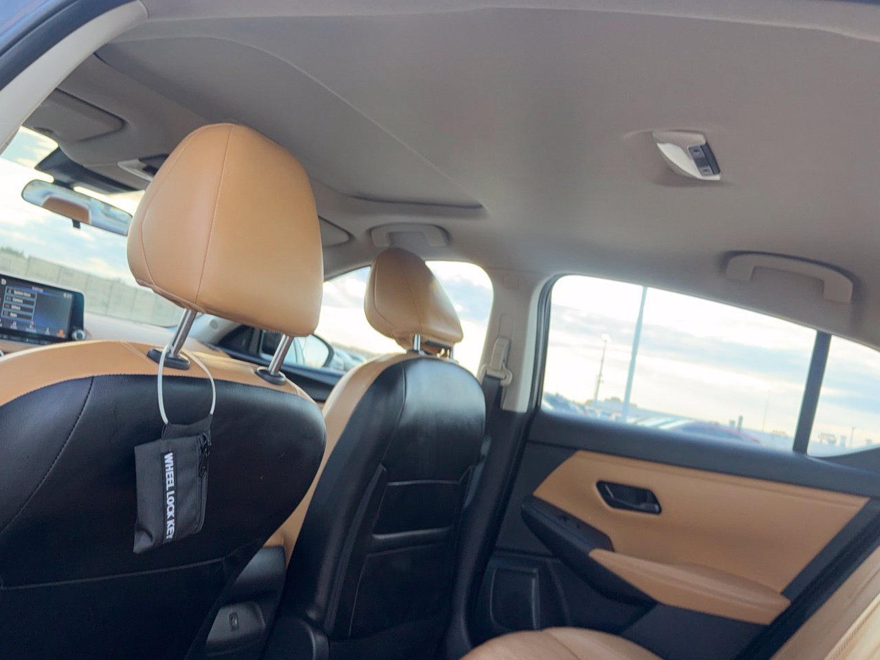 Certified 2025 Nissan Sentra SV w/ SV Premium Package FWD image 35