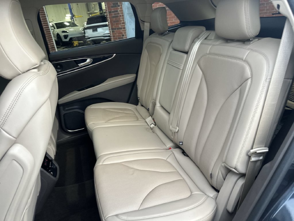 Certified 2021 Lincoln Nautilus Reserve AWD/4WD image 25