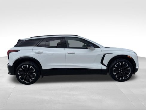Used 2024 Chevrolet Blazer EV RS AWD/4WD image 4