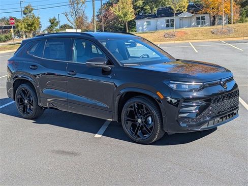 New 2026 Volkswagen Tiguan SE R-Line image 2