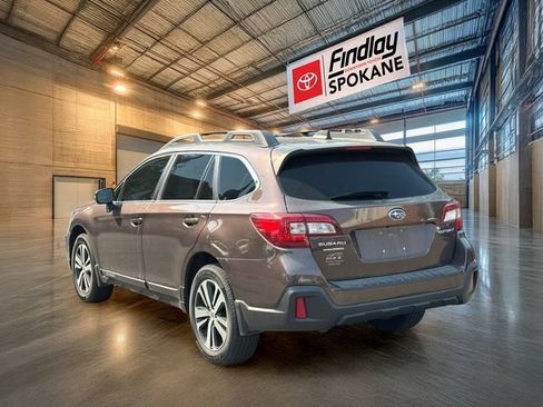 Used 2019 Subaru Outback 2.5i Limited w/ Popular Package #2 AWD/4WD image 6