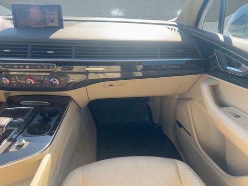 Used 2019 Audi Q7 3.0T Premium Plus w/ Premium Plus Package image 27