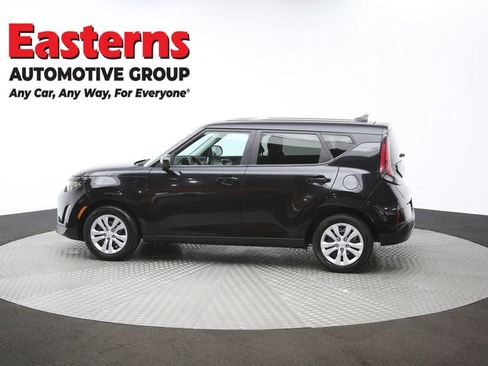 Used 2023 Kia Soul LX FWD image 59