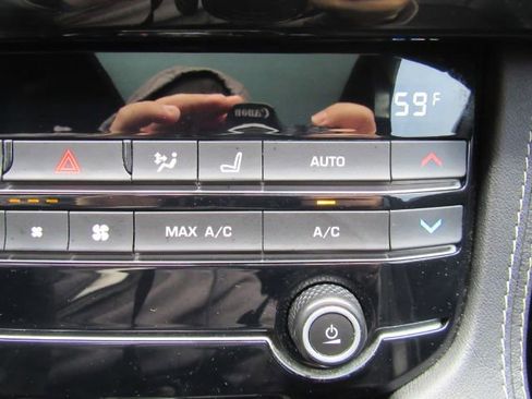 Used 2020 Jaguar F-PACE S AWD/4WD image 48