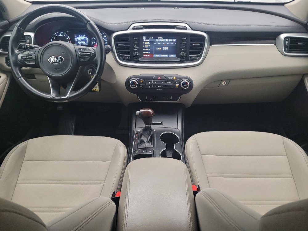Used 2017 Kia Sorento AWD w/ LX Convenience Package image 22