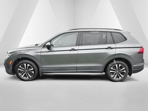 Used 2023 Volkswagen Tiguan S FWD image 4