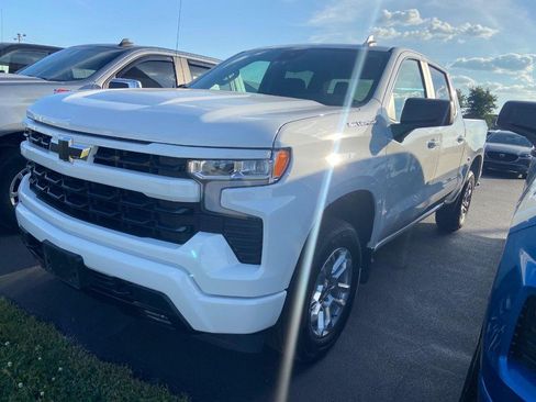 Used 2026 Chevrolet Silverado 1500 RST AWD/4WD image 3
