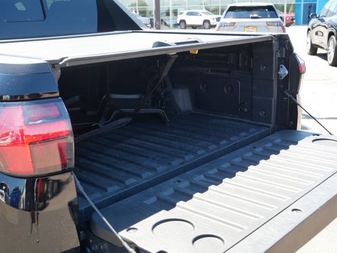 Used 2025 Hyundai Santa Cruz SEL AWD/4WD image 18
