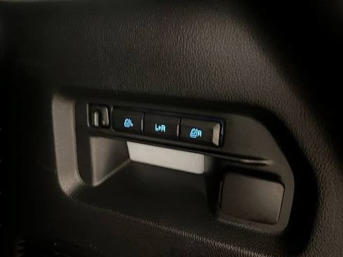 Used 2022 Ford Explorer Limited w/ Limited Technology Package AWD/4WD image 9