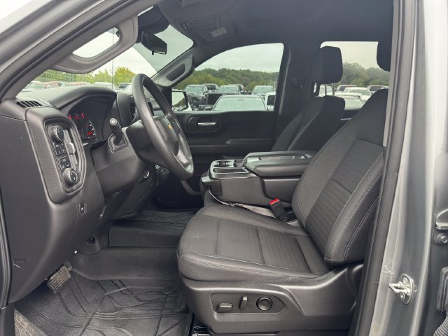 Used 2025 Chevrolet Silverado 1500 Custom w/ Turbomax Blackout Package AWD/4WD image 21