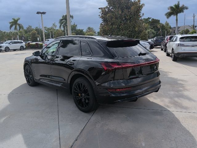 Used 2023 Audi e-tron Chronos AWD/4WD image 4