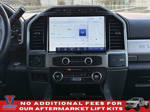 Used 2022 Ford F250 Lariat w/ Black Appearance Package AWD/4WD image 36