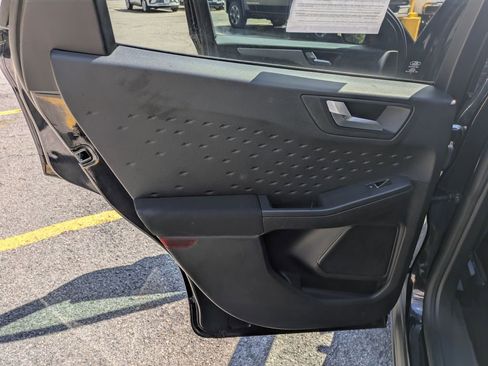 Used 2020 Ford Escape SE AWD/4WD image 28