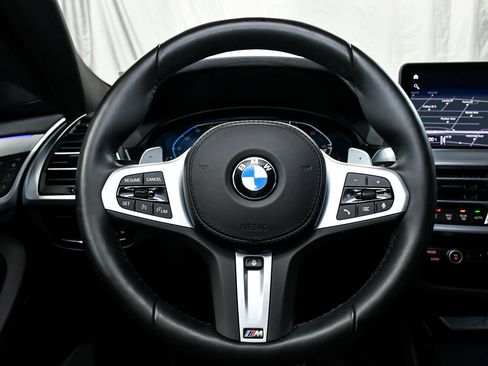 Used 2025 BMW X4 xDrive30i AWD/4WD image 32