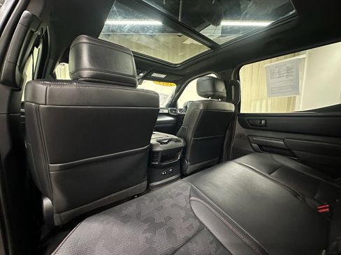 Used 2024 Toyota Tundra Limited AWD/4WD image 21