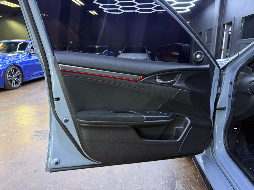 Used 2021 Honda Civic Type R image 12