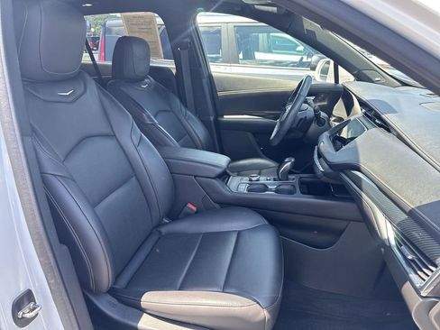 Used 2019 Cadillac XT4 Sport AWD/4WD image 25
