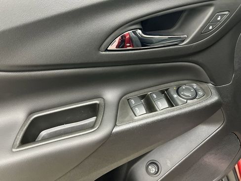 Used 2023 Chevrolet Equinox LT AWD/4WD image 20