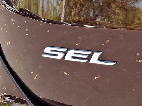 Certified 2024 Ford Edge SEL w/ Convenience Package AWD/4WD image 37