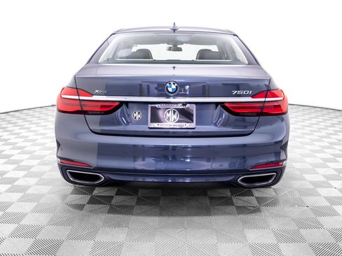 Used 2016 BMW 750i xDrive AWD/4WD image 5
