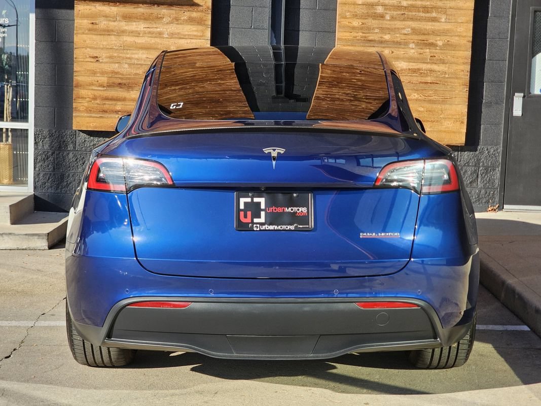 Used 2022 Tesla Model Y Performance AWD/4WD image 12