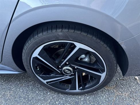 Used 2023 Hyundai Elantra N Line w/ Preferred Accessory Package image 19