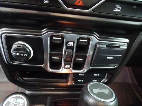 Certified 2023 Jeep Wrangler Unlimited Sahara w/ Cold Weather Group AWD/4WD image 12